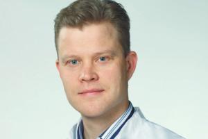 特獅是你嗎??巴薩聯(lián)系著名醫(yī)生為亞馬爾恥骨炎定制治療方案