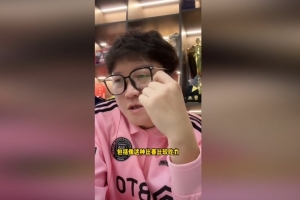 趙鵬：朱辰杰、蔣圣龍?zhí)咧谐騺喒谔貏e吃力，走一個(gè)可能真是好事