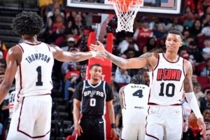 周五競彩籃球焦點：火箭順風(fēng)順?biāo)?馬刺陷入低谷