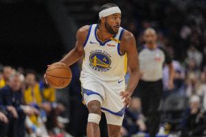 沒有庫(kù)里進(jìn)攻端的關(guān)鍵？穆迪：減少失誤 多通過(guò)巴特勒組織進(jìn)攻