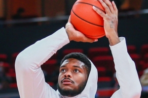 媒體人：遼寧4個(gè)外援下周陸續(xù)抵達(dá) 第一個(gè)到的應(yīng)該是奧利弗