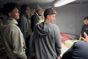 客場打馬刺！杜蘭特&阿門&謝潑德等人在圣安東尼奧閑逛被拍