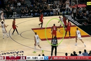 里斯登場！開拓者本場比賽首節(jié) 除楊瀚森之外的三個中鋒都上了