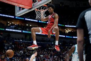 空砍群+1！墨菲22中15爆砍41分9板3助1斷 得分平生涯最高紀錄