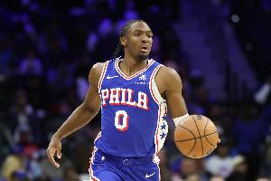 穩(wěn)定輸出！馬克西24中12砍下31分4板7助1斷2帽