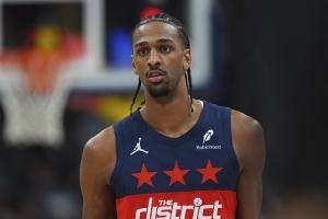 沒手感！薩爾半場5投僅1中拿到3分4助另有2斷2帽