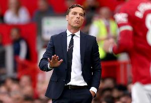 帕克談不敵西漢姆：我們開局表現(xiàn)很好，但關(guān)鍵時(shí)刻不夠?qū)Ｗ? >
                                        </div>
                                    </div>
                                                                        <div   id=