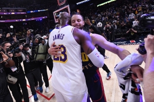 TA評(píng)本世紀(jì)25大球星：詹庫(kù)分列前二 科比位居第四 杜蘭特排名第六