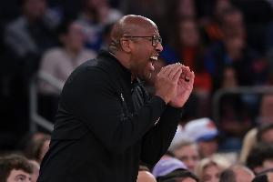 邁克·布朗：下半場(chǎng)表現(xiàn)出色 中場(chǎng)時(shí)調(diào)整了對(duì)小波特的防守