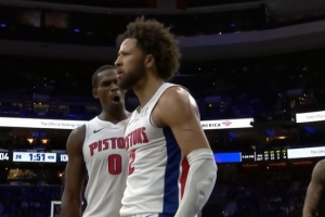 力拔山兮氣蓋世！康寧漢姆直殺內(nèi)線 起飛滑翔暴力隔扣德拉蒙德