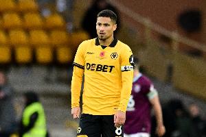 郵報(bào)：曼聯(lián)優(yōu)先買6號位后腰 除巴萊巴等人還在關(guān)注狼隊(duì)中場戈麥斯