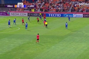 申花9分鐘連丟2球！具本哲亂戰(zhàn)破門(mén)，申花1-2落后江原FC