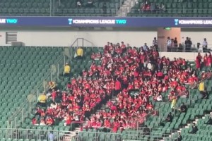 亞冠二級沒人看??！看看工體現(xiàn)場的上座率。。