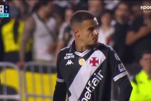 第二春？庫鳥這腳任意球破門真絕了，回到巴甲狀態(tài)不俗