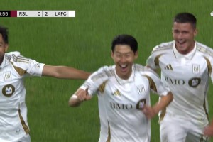 純純降維打擊！孫興慜遠(yuǎn)射世界波，16分鐘就已雙響破門