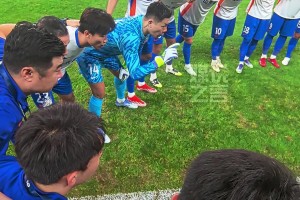 青島海牛戰(zhàn)平山東泰山， 韓鵬：其實換的人也都屬于常規(guī)換人