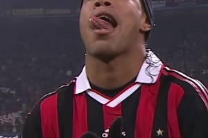 小羅最后一場歐冠出場是在米蘭！如今已是金球獎頒獎嘉賓！