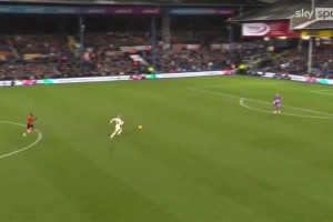 國(guó)外球迷調(diào)侃：切爾西買加納喬時(shí)沒(méi)看過(guò)這個(gè)視頻嗎？??