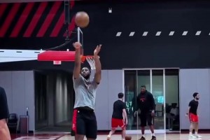 阿門和DFS留了同款發(fā)型？第一眼差點沒認(rèn)出來！