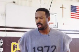 這哪是小喬丹，簡直就是張伯倫啊??