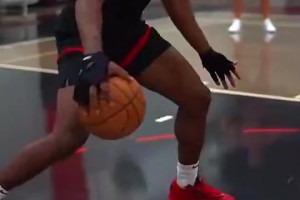 開拓者未來的核心后衛(wèi)！亨德森能和楊瀚森組成怎樣的搭檔呢？