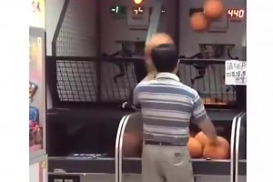 有變美嗎？??美娜這AI后的形象是什么水平？