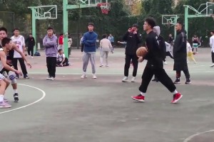 申京談杜蘭特：KD是每個(gè)孩子偶像 在土耳其通過集錦記住他名字