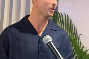 在沙特開植發(fā)診所！C羅：這里是我的第二故鄉(xiāng)，對我來說很特別