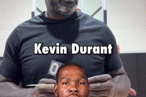 聽到目前比詹姆斯強的就折斷木棍！奧尼爾居然到最后才折？！