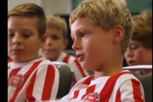 左腳將！薩卡此前：我想跟梅西一起踢球，他是個無私的團(tuán)隊球員！