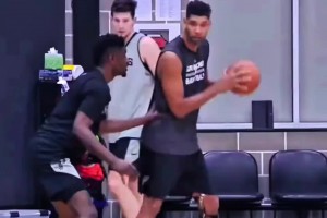 楊毅：說鄧肯歷史第一大前 其實不算大前是掛前鋒之名行中鋒之實