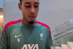 哈登：皇馬是世界最棒的??莫德里奇：你要不要看看旁邊的拜仁