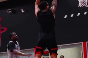 令人期待！杜蘭特這得分砍瓜切菜啊！阿門(mén)的三分居然也有了