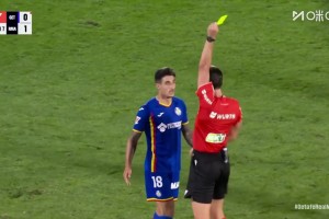 赫塔費再被罰下一人！桑克里斯放倒維尼修斯兩黃變一紅被罰下！