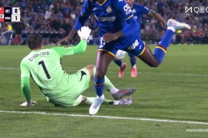 ??太嚇人了！9人赫塔費險絕平皇馬！庫爾圖瓦關(guān)鍵撲救救命！