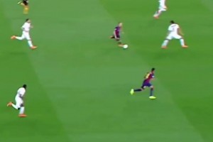 踢球優(yōu)雅會魔法！伊涅斯塔帶球銷魂直塞，內(nèi)馬爾的進球美如畫！