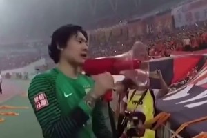 ??王大雷：雖然上港是強(qiáng)隊(duì)，但沒人能在大球場踩在我們肩膀上