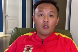 不節(jié)制！范曉冬批亞泰某些球員：私生活不檢點(diǎn)，自己玩到腿發(fā)軟