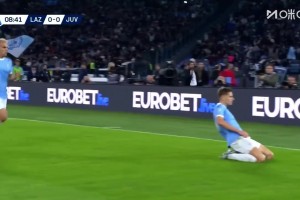 尤文落后！戴維頭球回頂失誤！巴什奇遠(yuǎn)射折射破門！