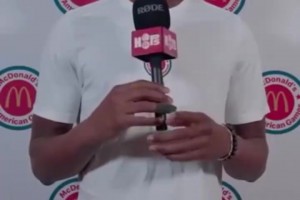 專業(yè)知識(shí)過硬！VJ采訪認(rèn)出了所有的球員，甚至wnba也全都認(rèn)出！