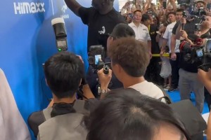 1招學(xué)會(huì)胯下運(yùn)球，好的訓(xùn)練方法永遠(yuǎn)事半功倍！