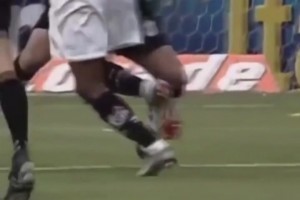 17歲的羅比尼奧成名之作！瘋狂連踩8次單車獲得單車少年稱號！