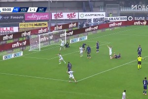 補時絕殺！巴雷拉傳中，對手被干擾不慎送烏龍