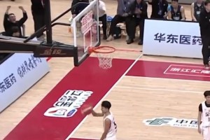 ??終于見到那個男人啦！