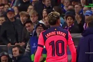 整場(chǎng)被布魯日球迷辱罵！主隊(duì)絕殺球被吹后亞馬爾馬上給與回?fù)? >
                                        </div>
                                    </div>
                                                                        <div   id=