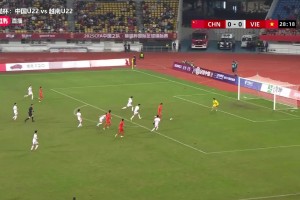 薩哈：對比梅西，我更尊重C羅！因為他更全面