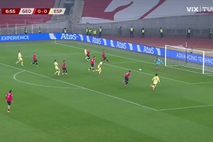 格魯吉亞禁區(qū)內(nèi)手球送點(diǎn)！奧亞薩瓦爾主罰命中！